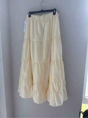 Princess Polly Soft Cream Tiered Maxi Skirt